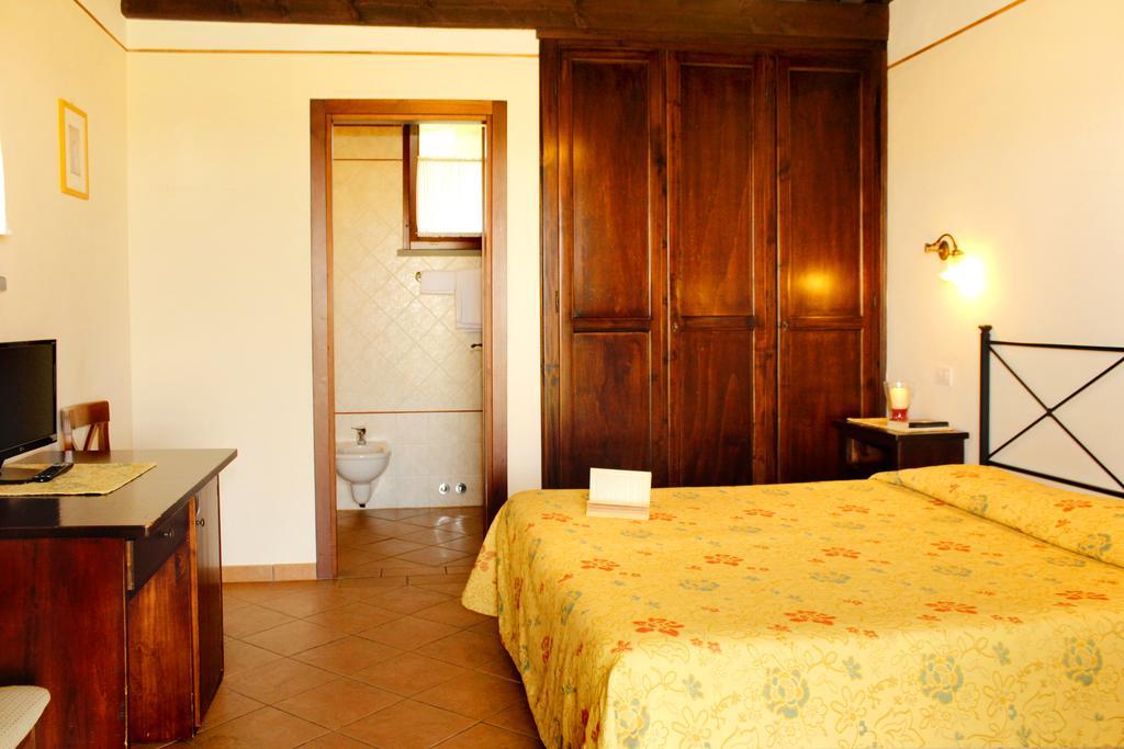 Agriturismo Giuncola & Granaiolo Rispescia Luaran gambar